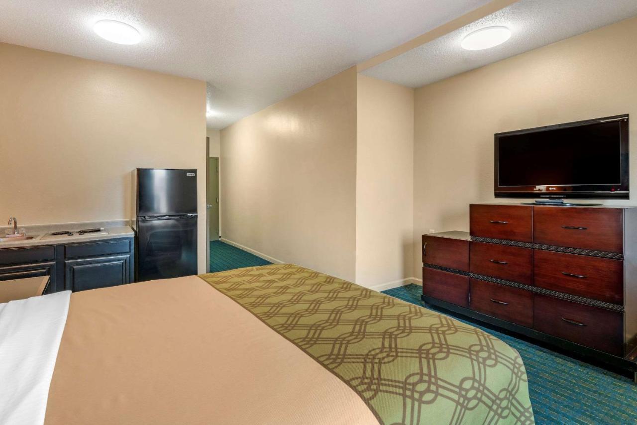 Econo Lodge Inn & Suites Granite City Exterior photo